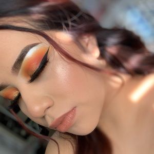 Meet your Posher, Karina